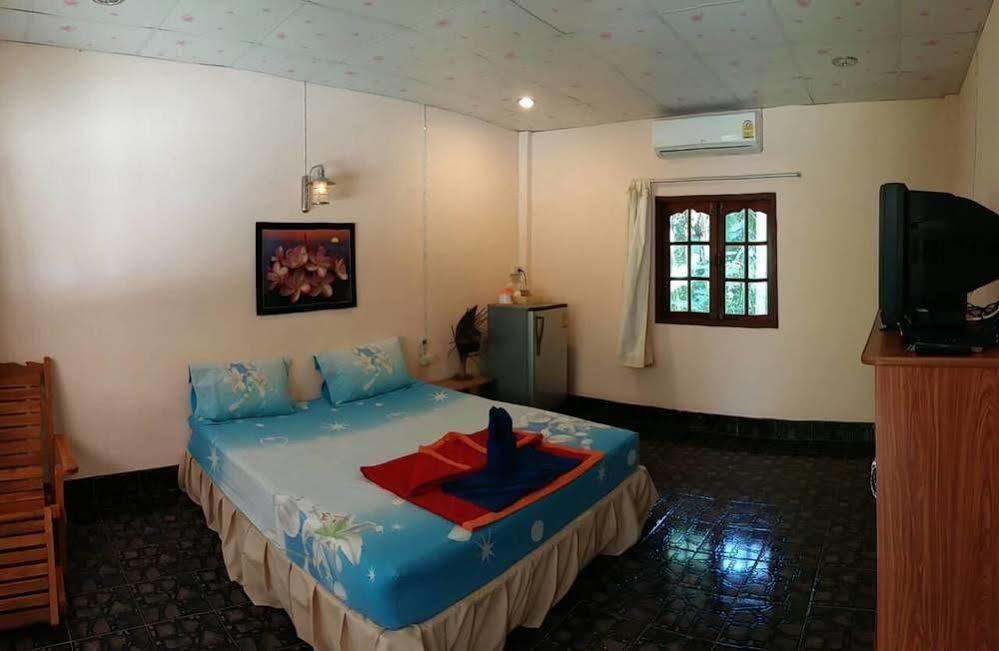 Subtawee Resort Surat Thani Dış mekan fotoğraf